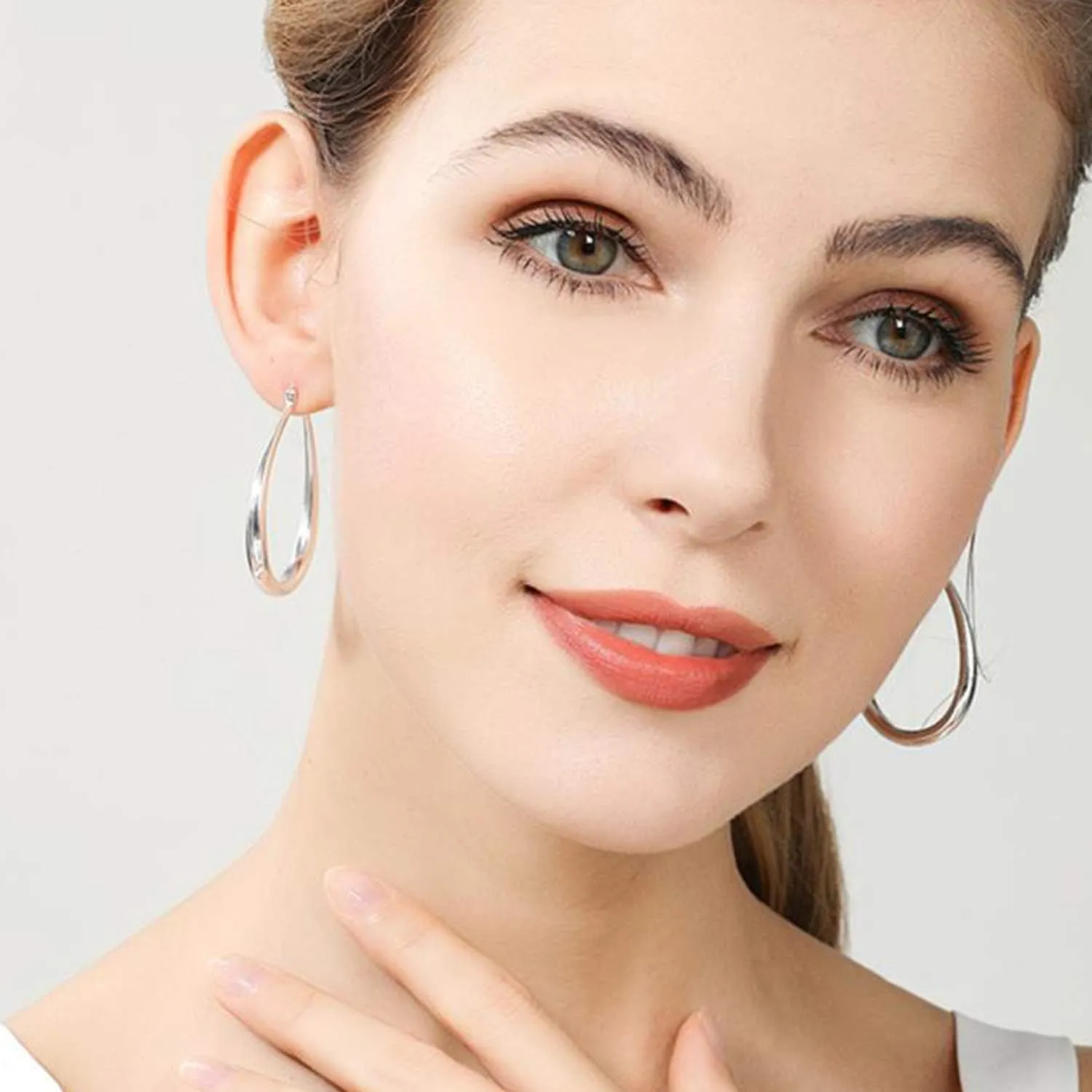 Silver Oval Hoop Earrings Hypoallergenic 14K Gold Plated Sterling Silver Lightweight Oval Hoop Earrings for Women Gilrs