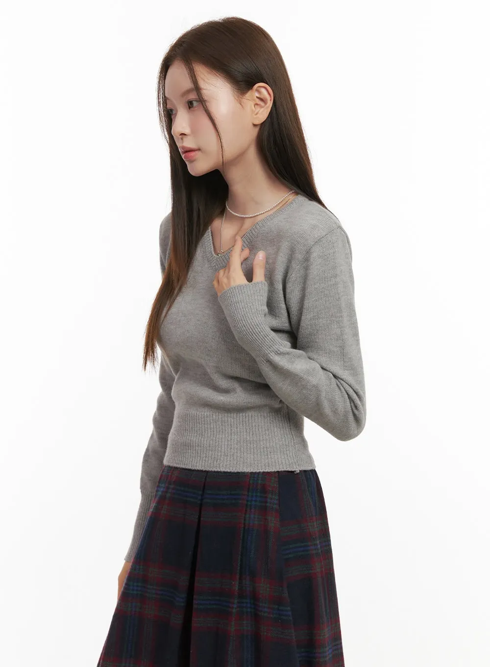 SoftKnit Slim Fit V-Neck Sweater OD418
