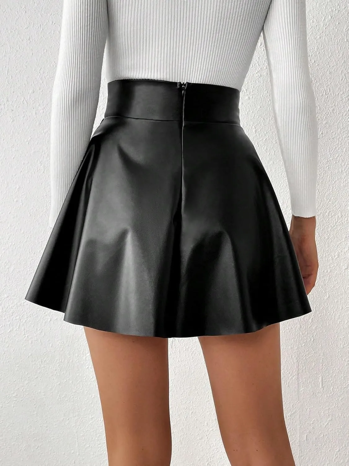 WDIRARA Women's Faux PU Leather Skirt High Waisted A Line Skater Mini Skirts